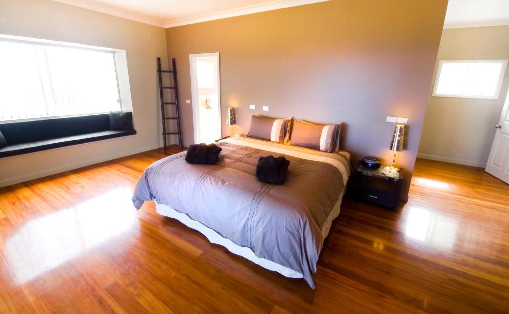 Cumberland Resort & Spa Burnt Pine Esterno foto