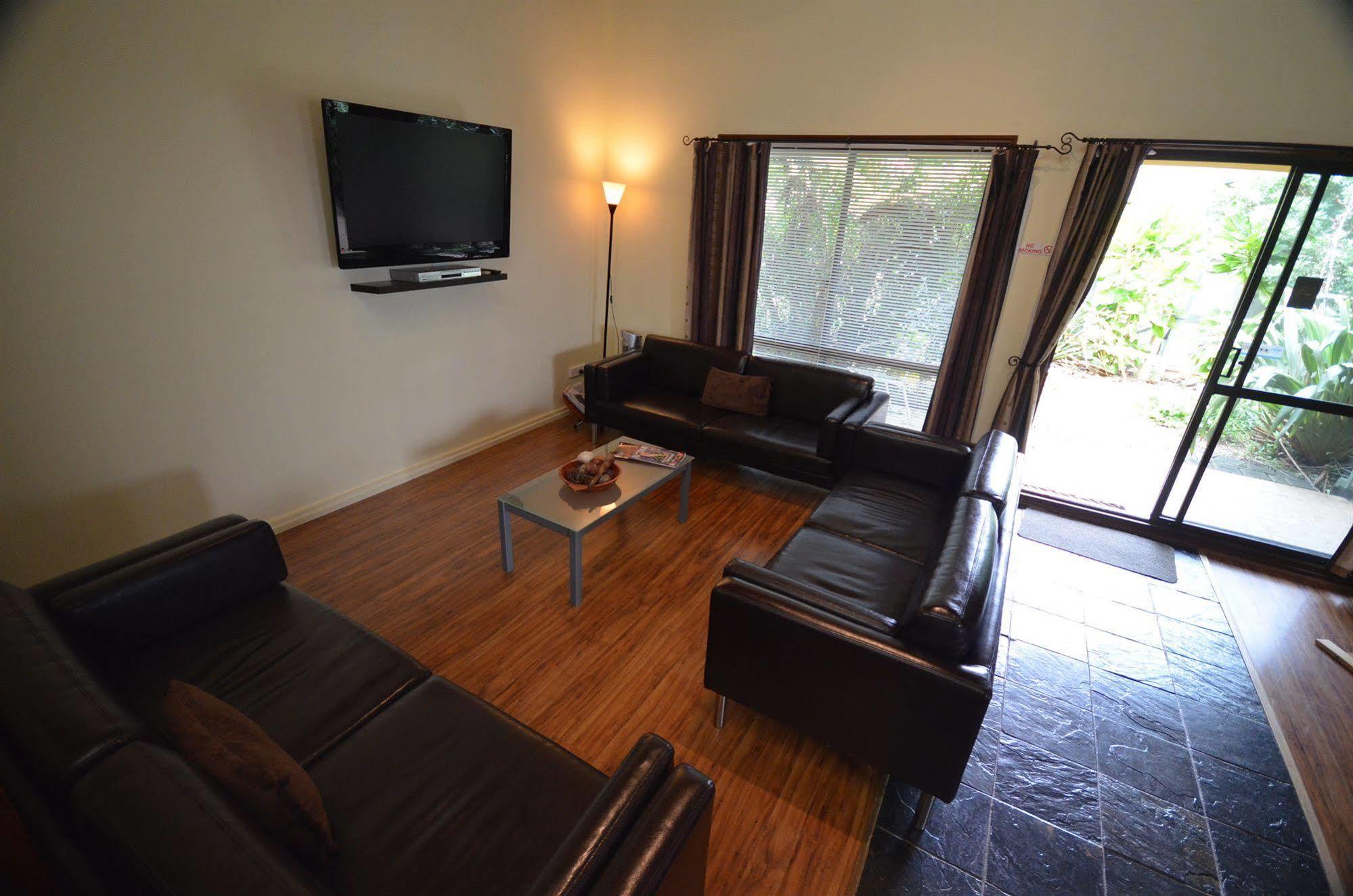 Cumberland Resort & Spa Burnt Pine Esterno foto